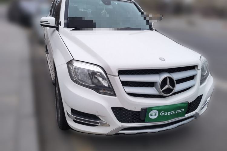 Used Mercedes-Benz GLK-Class 2014 GLK 260 4MATIC Dynamic Model Front Right 45 Deg