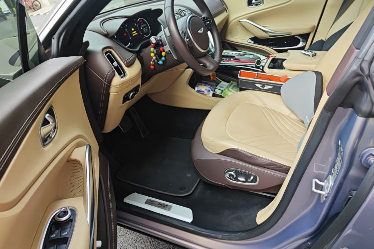 Used AstonMartin DBX 2022 3.0T STRAIGHT-SIX