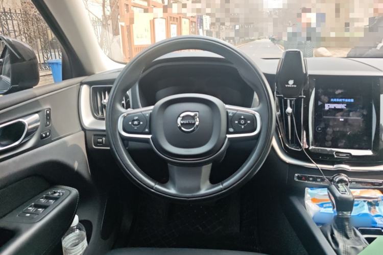 Used Volvo XC60 2021 T5 4x4 Smart Luxury Edition
