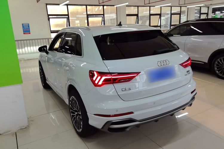 Used Audi Q3 2020 35 TFSI Fashion Dynamic Model
