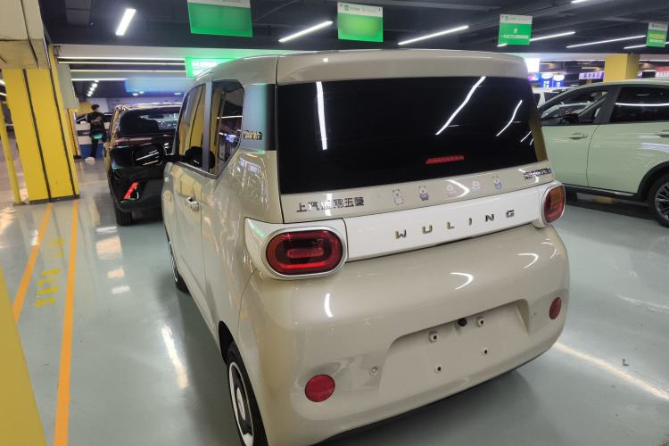 Used Wuling Hongguang MINIEV 2024 3rd Generation 215km Youth Edition Rear Left 45 Deg