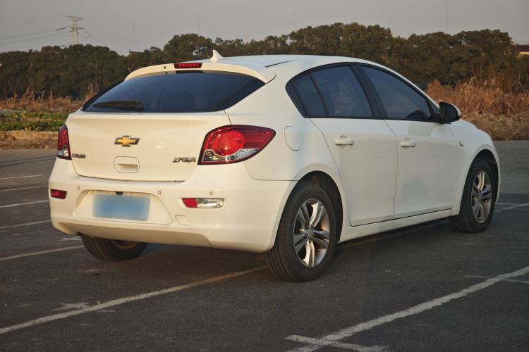 Used Chevrolet Cruze 2013 Hatchback 1.6L Automatic Luxury Model
