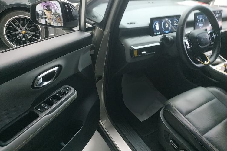 Used AION Y 2022 70 Intelligent Edition Lithium Iron Phosphate