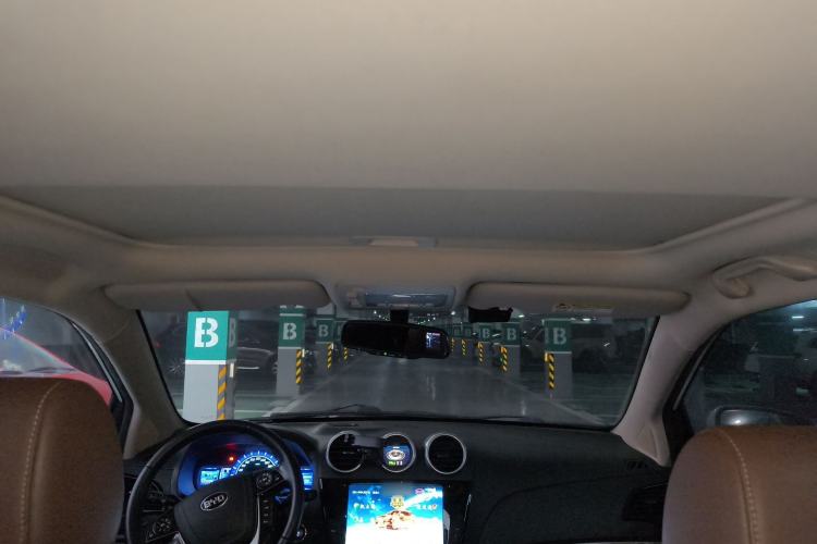 Used BYD S7 2016 2.0T Automatic Prestige Edition
