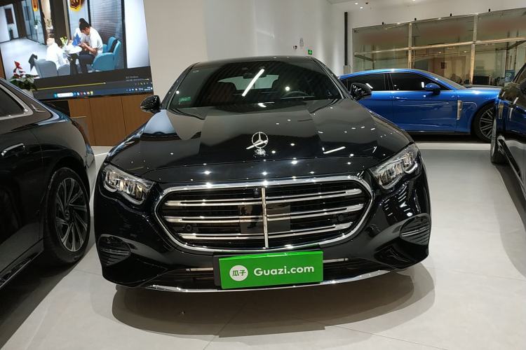 Used Mercedes-Benz E-Class New Energy 2024 E 350 e L Plug-in Hybrid Sedan
