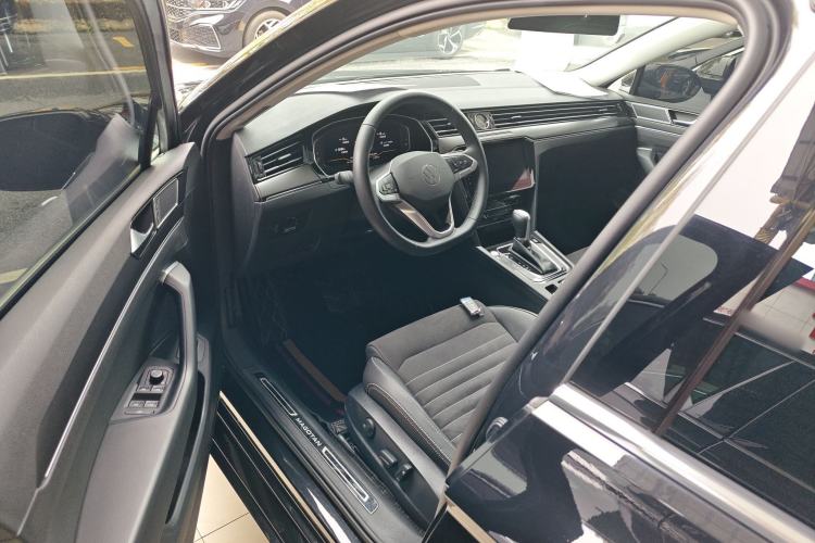 Used Volkswagen Magotan 2020 330TSI DSG Luxury Edition