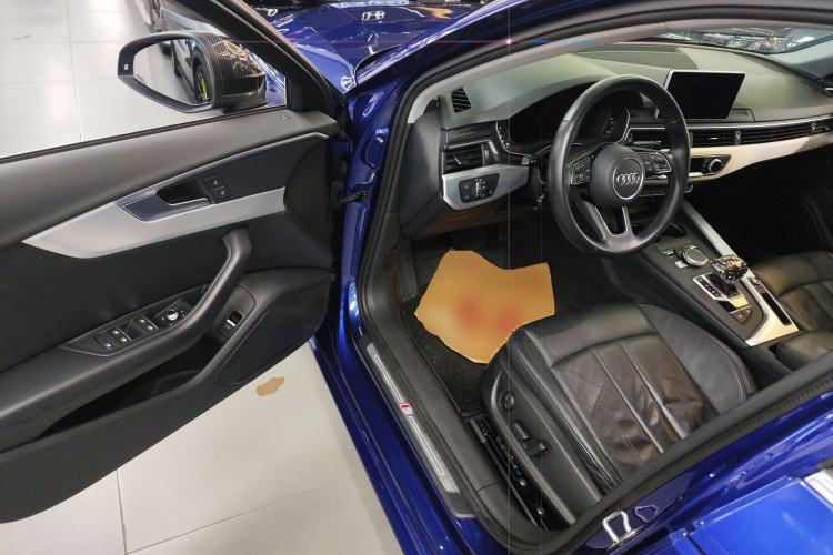 Used Audi A4L 2019 40 TFSI Fashion Version China V
