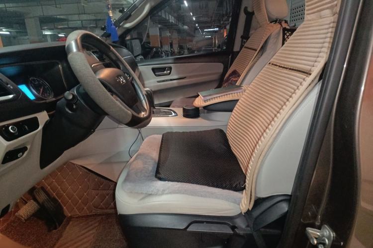 Used Huasong 7 2015 2.0T Automatic Comfort Model
