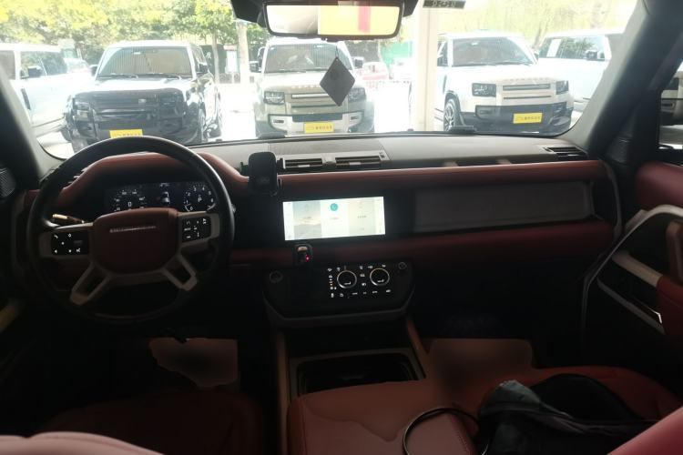 Used Land Rover Defender 2021 110 P400 SE