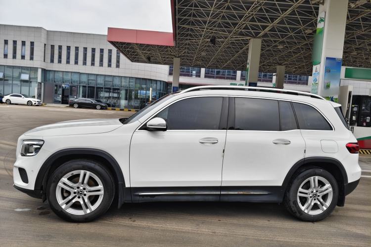 Used Mercedes-Benz GLB 2022 Refresh GLB 200 Dynamic Edition Exterior 3