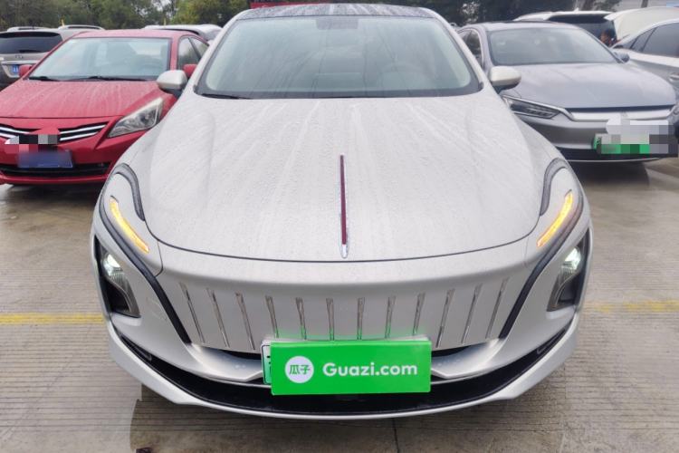 Used Hongqi E-QM5 2022 431 km Charge & Enjoy Edition
