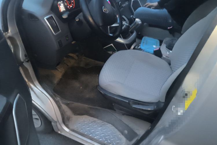 Used Jinbei Hiace King 2021 2.0L City Transport King Series Express Model Standard Top 6-Seater 1TZS
