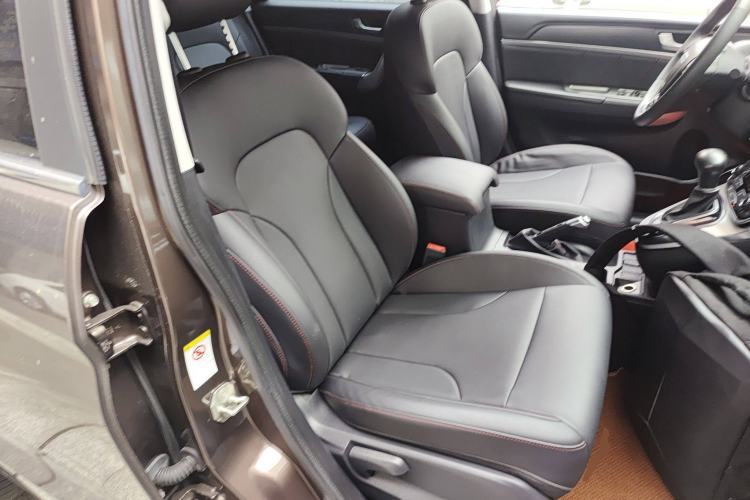 Used Haval M6 2017 1.5T Automatic Two-Wheel Drive Elite Model