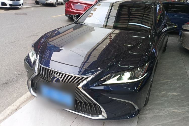 Used Lexus ES 2018 300h Premier Edition China V Standard
