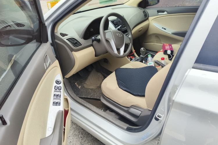 Used Hyundai Verna (older generation) 2010 Sedan 1.4L Manual Standard GL Model
