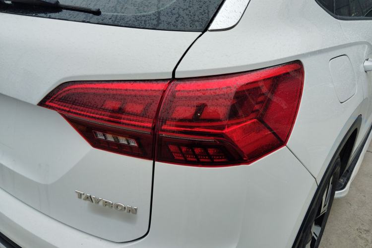 Used Volkswagen Tayron 2020 280TSI Two-Wheel Drive Luxury Connect Edition
