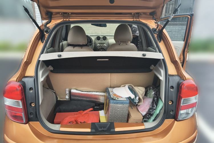 Used Nissan March 2010 1.5L Automatic Easy-Drive Version Trunk