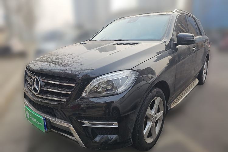 Used Mercedes-Benz M-Class 2014 ML 400 4MATIC Dynamic Model