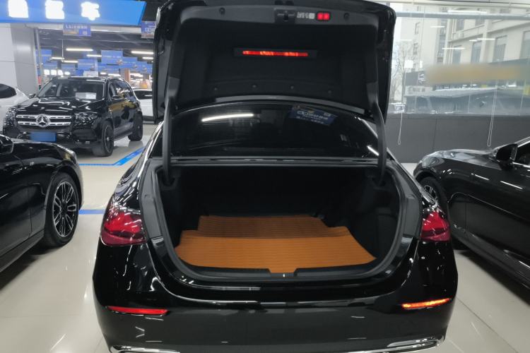 Used Mercedes-Benz E-Class 2025 E 300 L Stylish Model