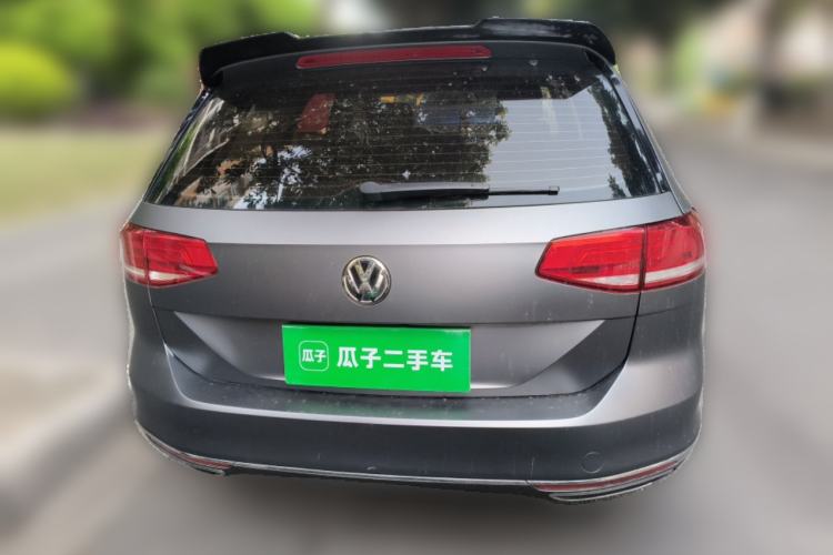 Used Volkswagen Variant 2017 380TSI Two-Wheel Drive Comfort Edition
