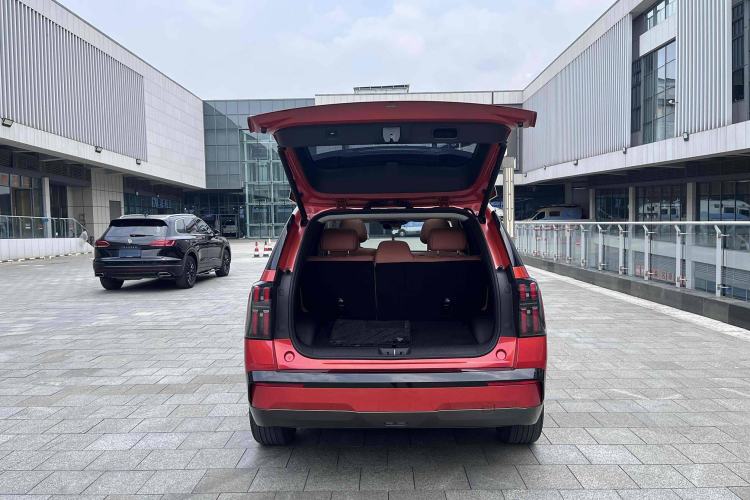 Used AION V 2024 Aion Tyrannosaurus 650 LiDAR Edition
