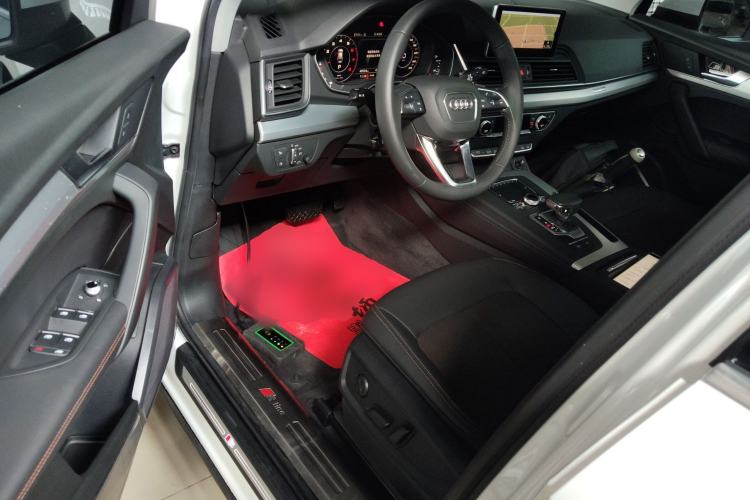 Used Audi Q5L 2018 40 TFSI Prestige Fashion Edition China V Driver Seat