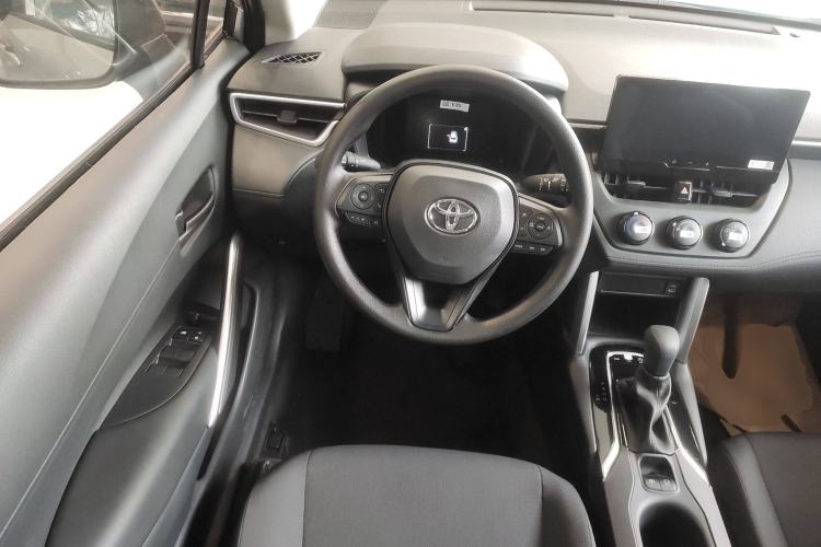 Used Toyota Corolla Cross 2024 2.0L Pioneer Edition