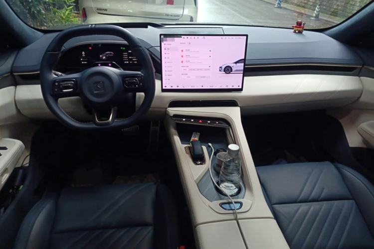 Used Zeekr 001 2025 WE Edition 95 kWh All-Wheel Drive