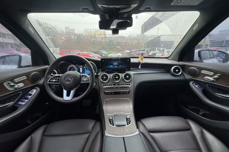 Used Mercedes-Benz GLC 2022 Refreshed GLC 300 L 4MATIC Dynamic Edition