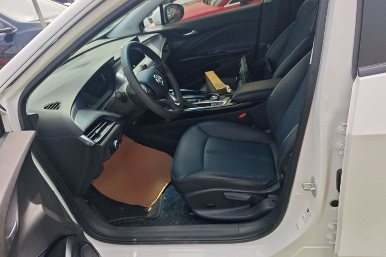 Used Buick Velite 6 2023 430km Range Commuter Version Left Front Seat