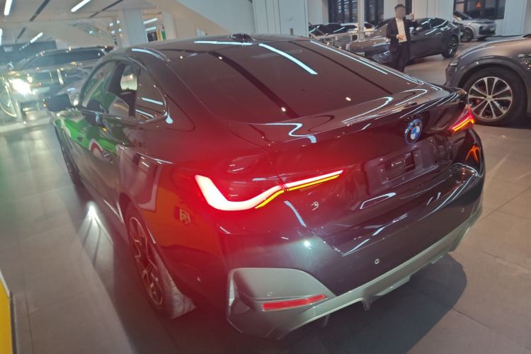 Used BMW i4 2023 eDrive40