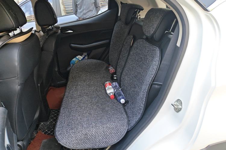 Used BYD Yuan New Energy 2019 EV535 Smart Connect Trendsetting Model
