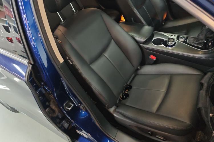 Used Infiniti Q50L 2018 2.0T Comfort Edition China VI Standard