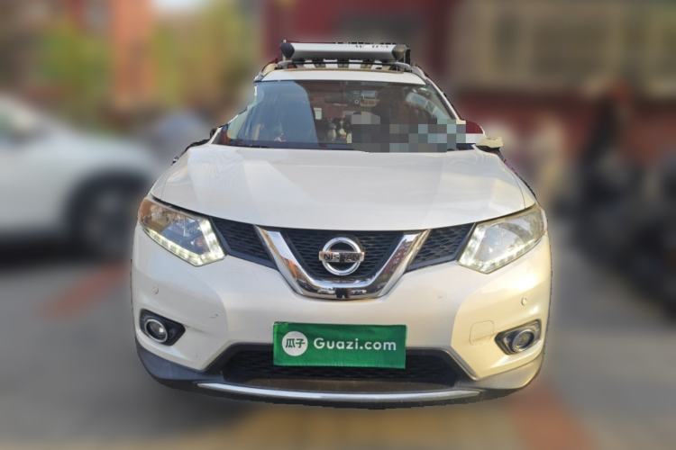 Used Nissan X-Trail 2014 2.5L CVT Luxury Edition 4WD Front