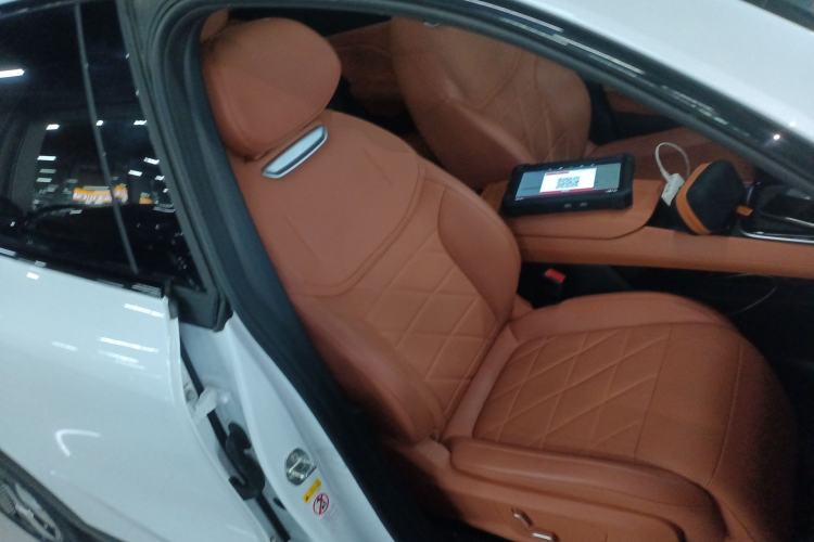 Used Deepal S05 2024 200 Ultra Range-Extended Long-Range Version
