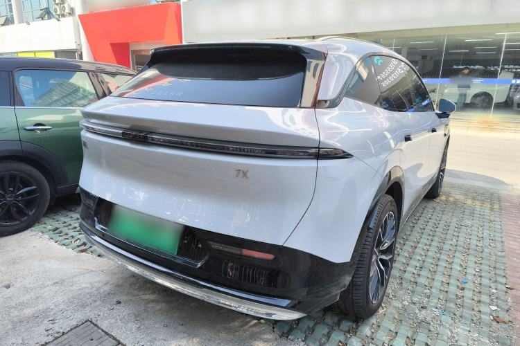 Used Zeekr 7X 2025 100kWh Long-Range All-Wheel Drive Intelligent Driving Version
