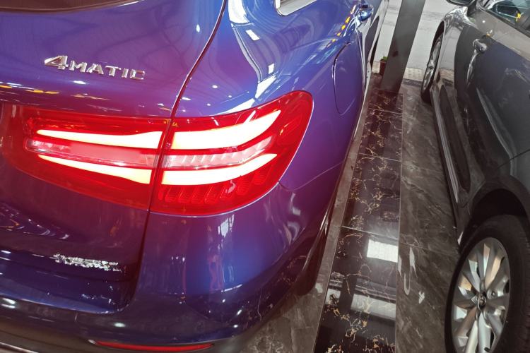 Used Mercedes-Benz GLC 2016 GLC 260 4MATIC Luxury Model
