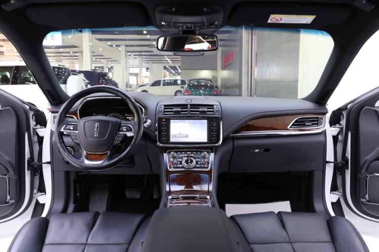 Used Lincoln Continental 2019 2.0T Two-Wheel Drive Prestige Version China V Standard