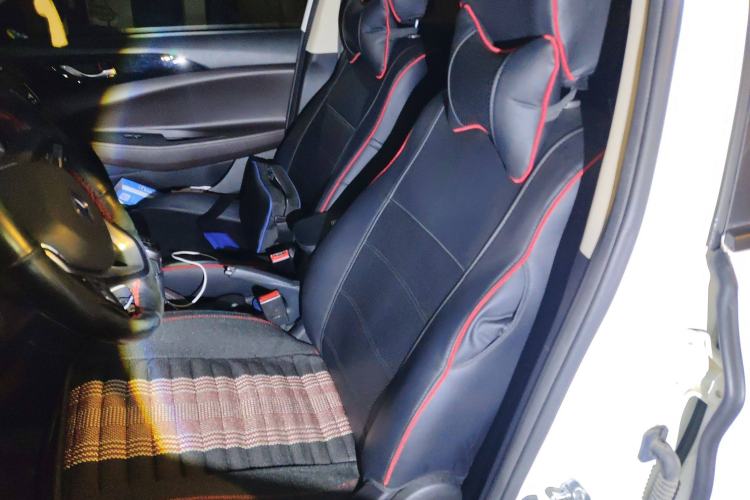 Used CHANGAN Eado DT 2019 1.6L Manual Comfort Model China VI Standard
