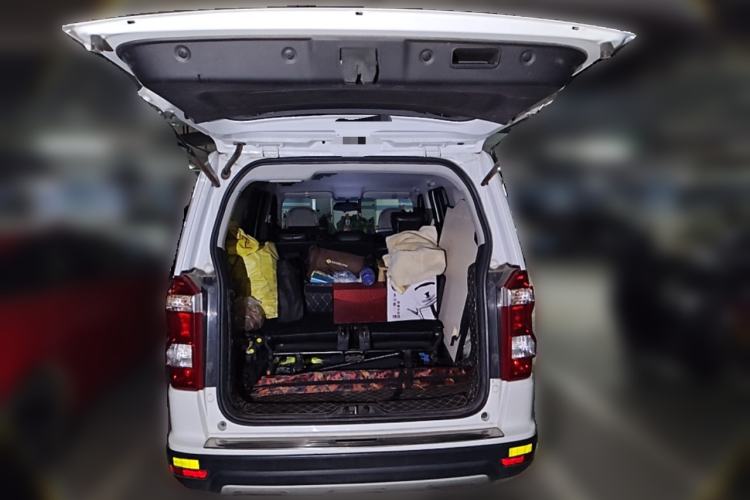 Used CHANGAN OSHAN X70A 2018 1.5L Manual Standard Edition Trunk