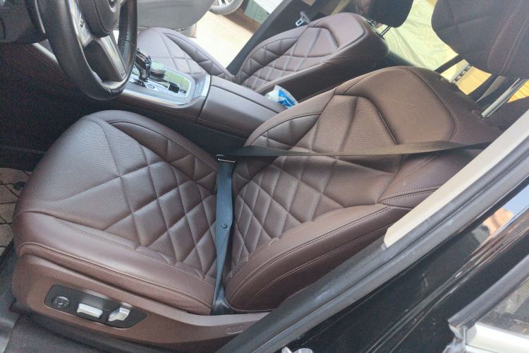 Used BMW X5 2022 Restyled xDrive 30Li Luxury Version M Sport Package