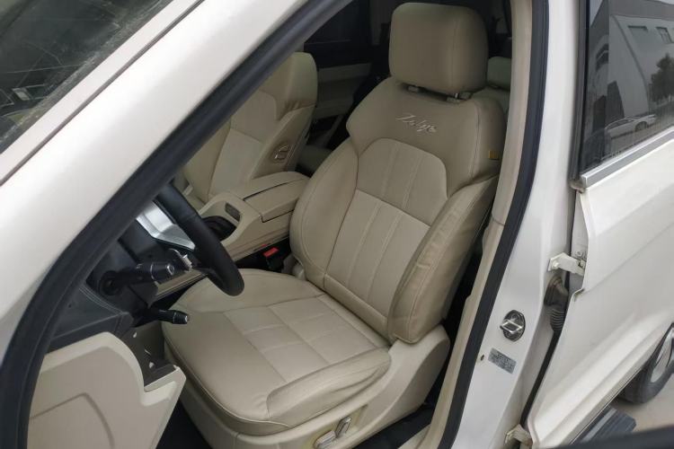 Used Zotye T800 2018 2.0T Automatic Prestige Smart Connectivity 7-Seater