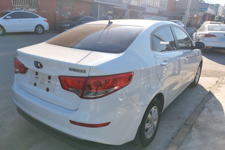 Used Kia K2 2015 Sedan 1.4L Automatic GLS
