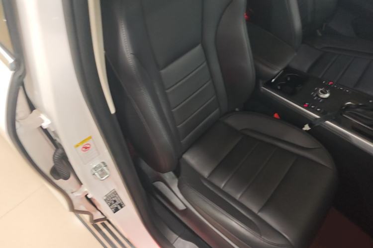 Used Wey VV5 2019 2.0T Two-Wheel-Drive Ultimate Edition