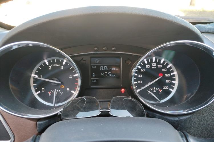 Used JAC V7 2018 2.0T Two-Wheel-Drive Comfort Version with Long Wheelbase D19TCIE13