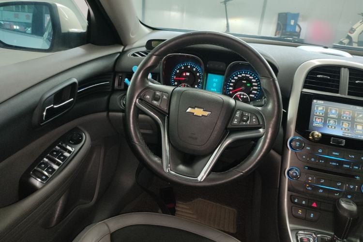 Used Chevrolet Malibu 2014 2.4L Automatic Luxury Edition