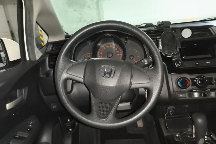Used Honda Fit 2018 1.5L CVT Comfort Sunroof Version Steering Wheel