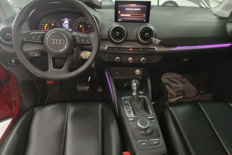 Used Audi Q2L 2018 35 TFSI Launch Exclusive Edition China V