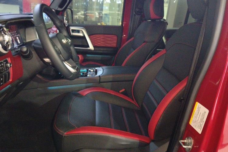 Used BAIC Off-Road BJ40 2023 2.0T Automatic Four-Wheel Drive Urban Hunter Edition Chivalrous Type
