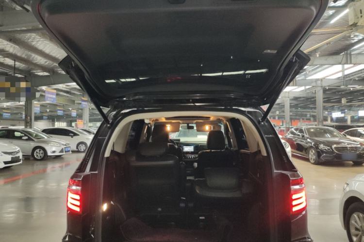 Used Honda Elysion 2016 2.4L Comfort Edition
